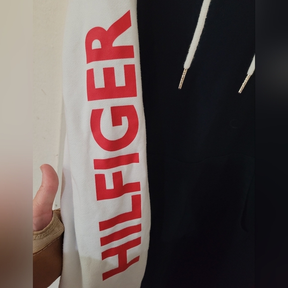 Tommy Hilfiger Color‎ Blocked Hooded Dress Size Medium - Picture 4 of 7